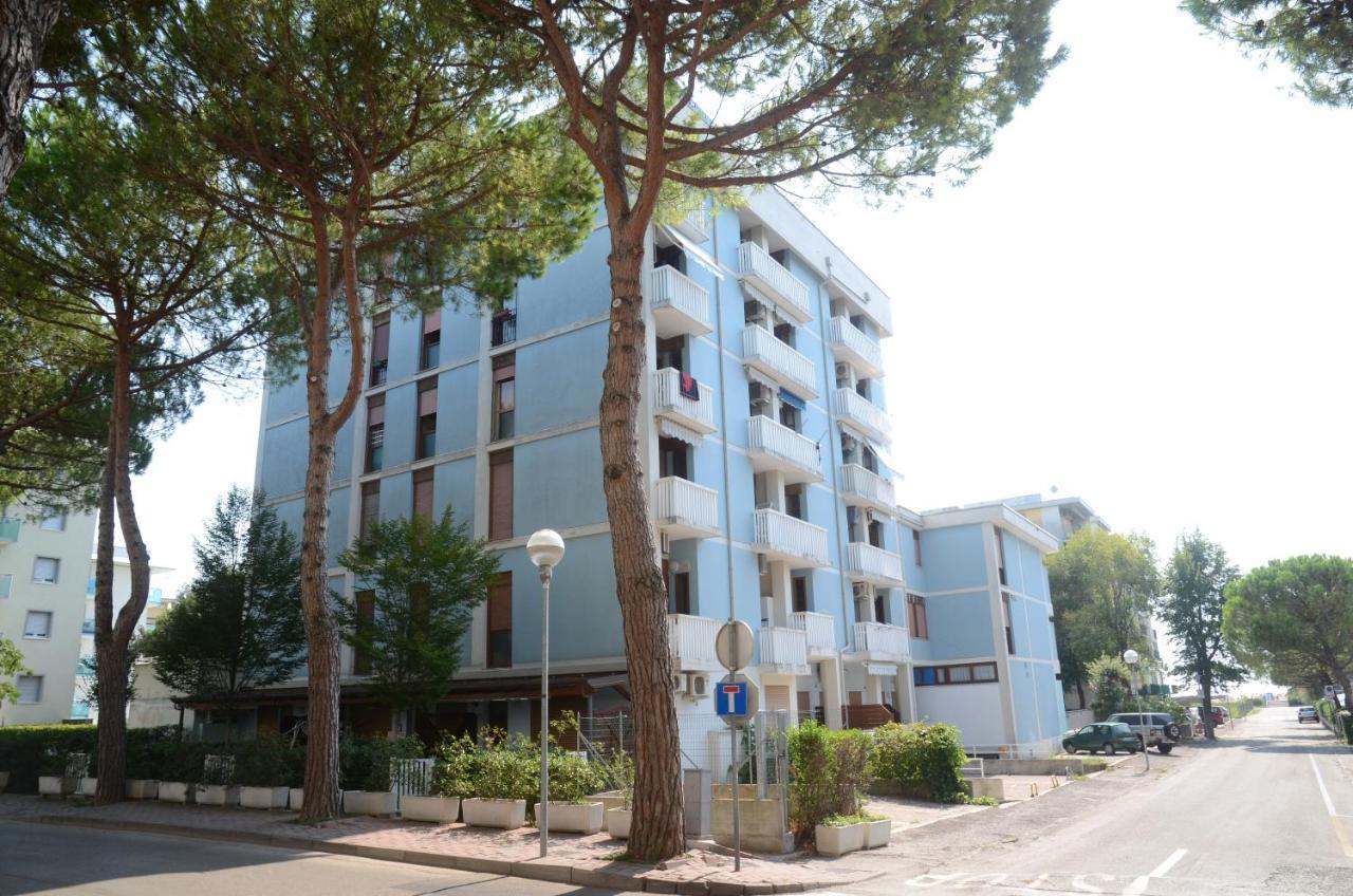 Appartamenti Bristol Bibione Kültér fotó