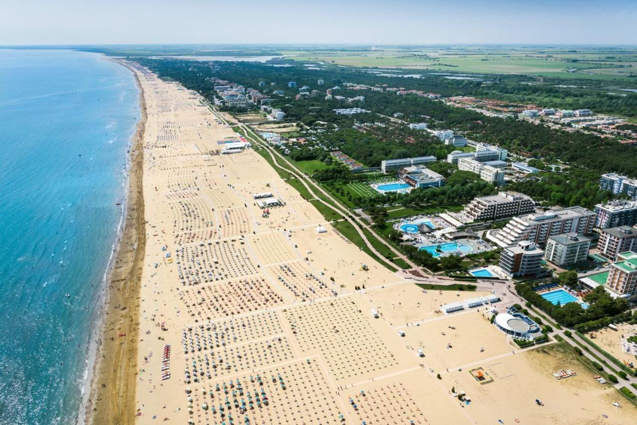 Appartamenti Bristol Bibione Kültér fotó